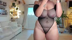 Ellaxstar's Explosive Squirt Performance - Uncensored Footage