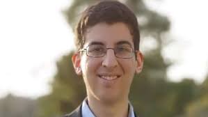 ON RESEARCH AND CREATIVE PROJECTS