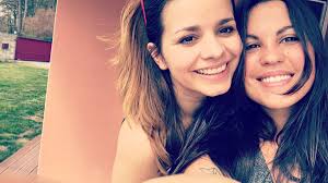 Audrey Schmidt (@Audrey29S)