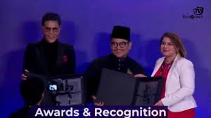 Achieving Global Recognition The Star