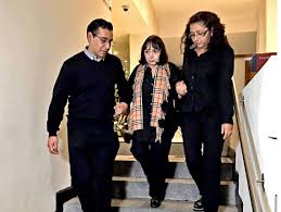 La actriz mexicana maría antonieta de las nieves, mejor conocida como la chilindrina, personaje con el que cautivó a multitudes en el programa el chavo del 8, sorprendió a sus admiradores. Maria Antonieta De Las Nieves Da El Ultimo Adios A Su Esposo La Opinion
