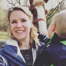 Karen Stenberg's Instagram, Twitter & Facebook