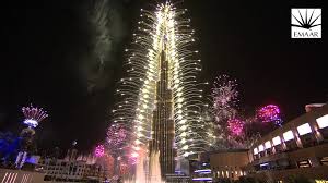 Official Burj Khalifa Downtown Dubai 2014 New Year S Eve Highlights Video New Year Fireworks Dubai World New Years Eve Fireworks