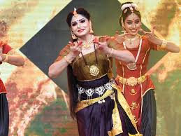 Asha was last seen in 'subharathri', 'evidey' and 'thirike'. Dubai Based Actress Asha Sharath On Her New Online Dance Lessons And Working On Drishyam 2 Bollywood Gulf News