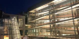 Ομπάμα λένε και… κλαίνε οι αμερικάνοι. H Nea Epoxh Ths Pinako8hkhs Mesa Sth Nyxta Plhrws Fwtagwghmenh Eikona Politismos Iefimerida Gr