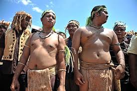 Image result for pakaian tradisional ORANG ASLI