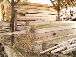 Bayangkan jika sebuah rumah tidak ada pintu, pasti janggal dan merupakan diluar spesifikasi rumah. Mengenal Kayu Albasia Yang Kaya Akan Manfaat Flooringdeckingbali