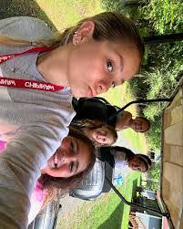 Geraldine Salinas's Instagram, Twitter & Facebook