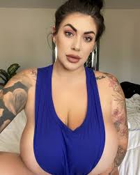 Pin On Busty Girls