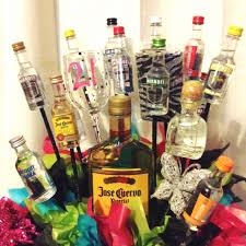 21 Gifts For Your Bestie S 21st Liquor Gifts Liquor Gift Baskets 21st Gifts