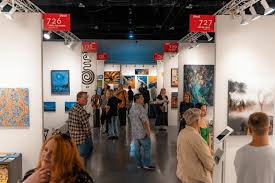 Meet Linda Mariano | Managing Director of Marketing for Redwood Art Group -  SHOUTOUT SOCAL