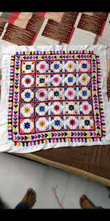 Hend Work Rumal In 2020 Handmade Embroidery Designs Hand Embroidery Art Kutch Work Designs