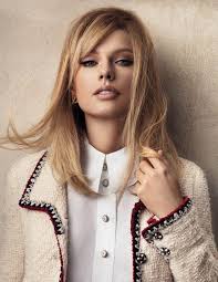 wait, what? LIFE THE OF SHOWGIRL SI