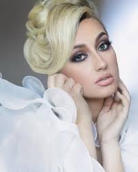 Glammed these gorgeous dolls for @supermodelsunlimitedmag Hair by  @alicsiaothesalon Models: @izabellesorensen @ashlyn.powers @rashminaik  #daryalathammakeup #models #photoshoot #behindthescenes #nofilter  #naturalglow #naturalglam #softsmokyglam ...