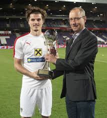 Aber wie gesagt, das zitat ist so unspezifisch, wer weiß, ob wir überhaupt einen finden. Facebook