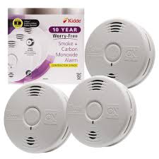 Shop for smoke detectors in safety detectors. Kidde Pro 10 Year Worry Free Sealed Battery Combination Smoke And Carbon Monoxide Detector With Voice Alarm 3 Pack 21030260 The Home Depot