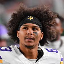 Vikings Offensive Starters Facing Contract Years