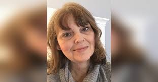 Karen Heady's Instagram, Twitter & Facebook