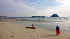Tuntutan kerja yang semakin hari semakin tinggi sedikit banyak akan membuat seseorang menjadi jemu dan stress yang memburuk. Pantai Bagus Bandar Lampung Review Tripadvisor