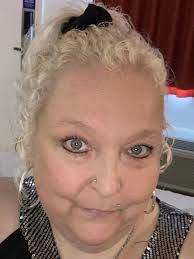 Obituary: Andrea Lynn Holmquist