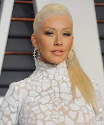 Christina maría aguilera (/ˌæɡɪˈlɛərə/, spanish: Christina Aguilera S Hair Extensions Stylist Secrets