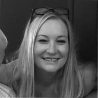 Rachael Peters's Instagram, Twitter & Facebook