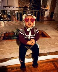 Alojados num hotel de luxo. Um Ano De Fofura Filho De Rita Pereira Celebra Primeiro Aniversario