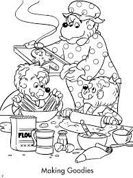 Bernstein bear bear nursery bear decor princess house birthday party themes house colors furniture decor first birthdays crafts for kids. Welcome To Dover Publications Bear Coloring Pages Christmas Coloring Pages Free Coloring Pages