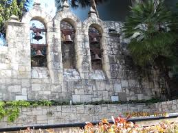 Take away an assortment of delicious pastries and snacks to share with the office, or. Sandra Bullock Was Here Well She Was During The Filming Of Miss Congeniality Picture Of Rio San Antonio Cruises Tripadvisor