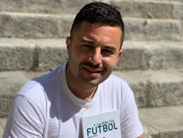 Un llibre de futbol en ple confinament