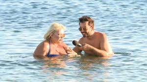 «ήταν ανάταση ψυχής αυτό το. Den Yparxei H Mpessy Argyrakh Bghke Me Mpikini Ston Liagka Kare Kare H Emfanish Ths Gossip Tv Gr