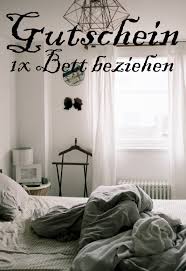 Schließlich ist es viel angenehmer, in ein frisch bezogenes bett zu schlüpfen, als mit dem betten beziehen so lange zu warten, bis man nicht mehr darin schlafen mag. Bett Beziehen Frische Bettwasche Aufziehen Gutscheinspruch De