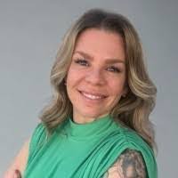 Stacie Mayer's Instagram, Twitter & Facebook