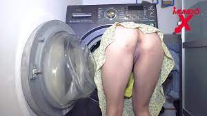She is stuck in the washing machine and her fucks her hard in doggy style  MUNDOXXX.COM - XVIDEOS.COM