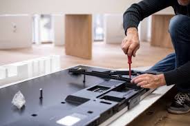 3,600+ Tv Repair Stock Photos, Pictures & Royalty-Free Images - iStock | Tv repair man, Tv repair shop, Tv repair service