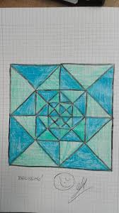 Tanti Quadrati E Triangoli Attivita Molto Amata Dai Bambini Il Disegno Geometrico Questa Attivita L Ho Svolta In Arte Geometrica Disegni Geometrici Geometria