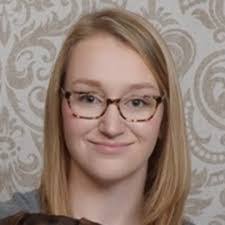 Kara Moore's Instagram, Twitter & Facebook