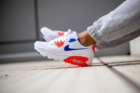 Others see its value as a collector's item and put this sneaker on reserve as solely a fashion item. Nike Women S Air Max 90 Se White Racer Blue Flash Crimson Ct1039 100