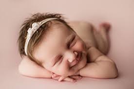 I'm not sure which is better. So y'all tell me… a doggy, a baby or both?  Because I'm at a loss. Baby Dolly sure is a DOLL! And big sister Abbi was