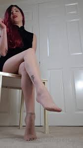 Empress Akari aka theempressakari - 06-22-2021 OnlyFans Video - Im so cruel  Like, comment and tip if Ive left you frustrated and desperate -  Fetish-themed Porn video available for online streaming on