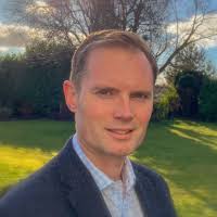 Mr Douglas Robinson : Trauma & orthopaedic surgery