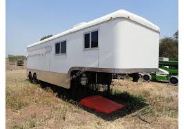 Trailer may be shown with optional equipment. Used Hawkins 10 1980 Hawkins Engineering Homemade Tandem 6 Horse Float With Accommodation Gooseneck Trailer Horse Float Trailer In Listed On Machines4u