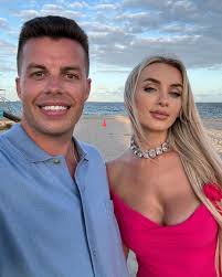 Best couple ever people should stop hating them❤️