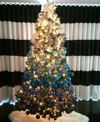 Glittering christmas tree ornaments get lowest price & highest quality! 10 Last Minute Ombre Christmas Trees For Your Inspiration
