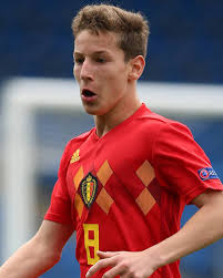 Yari verschaeren (born 12 july 2001) is a belgian footballer who plays as an attacking midfielder. Yari Verschaeren