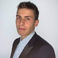 Thomas Hue's Instagram, Twitter & Facebook