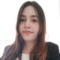 Astrid Parada's Instagram, Twitter & Facebook