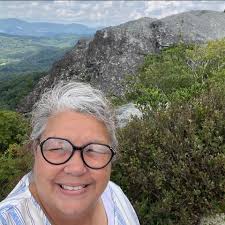 We are proud to announce that Tammie “Lazette” Everett is the latest  recipient of the Dr. Corbett Excellence in Neurologic Care Award! 🎉 Since  stepping into her role as Quality Coordinator for