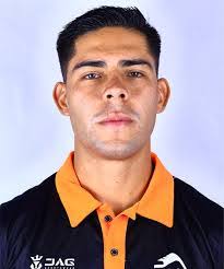 Axel Villegas's Instagram, Twitter & Facebook