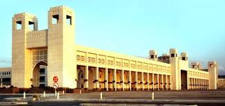 تبدأ جامعة أم القرى في الأول من شهر ذي القعدة القادم قبول خريجي وخريجات الثانوية العام للعام الدراسي القادم 1443هـ للالتحاق بكليات الجامعة، والذي سوف يستمر حتى يوم السابع والعشرين من الشهر نفسه. Ø£ÙÙ ØªÙØ¹ Ø¬Ø§ÙØ¹Ø© Ø£Ù Ø§ÙÙØ±Ù Ø­Ø±ÙÙ Ø¹Ø±Ø¨Ù